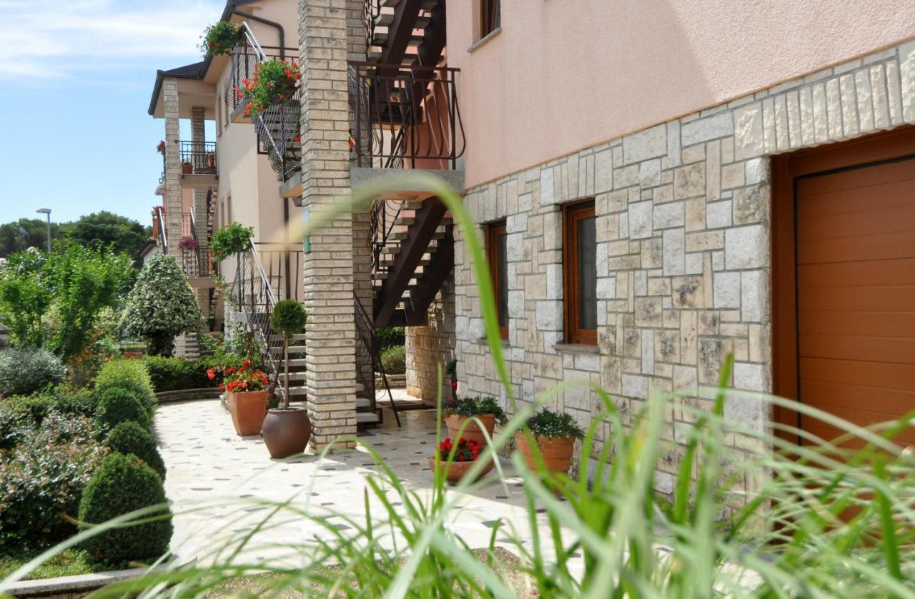 Apartman Lory بولا المظهر الخارجي الصورة