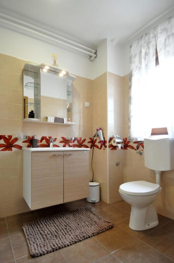 Apartman Lory بولا المظهر الخارجي الصورة