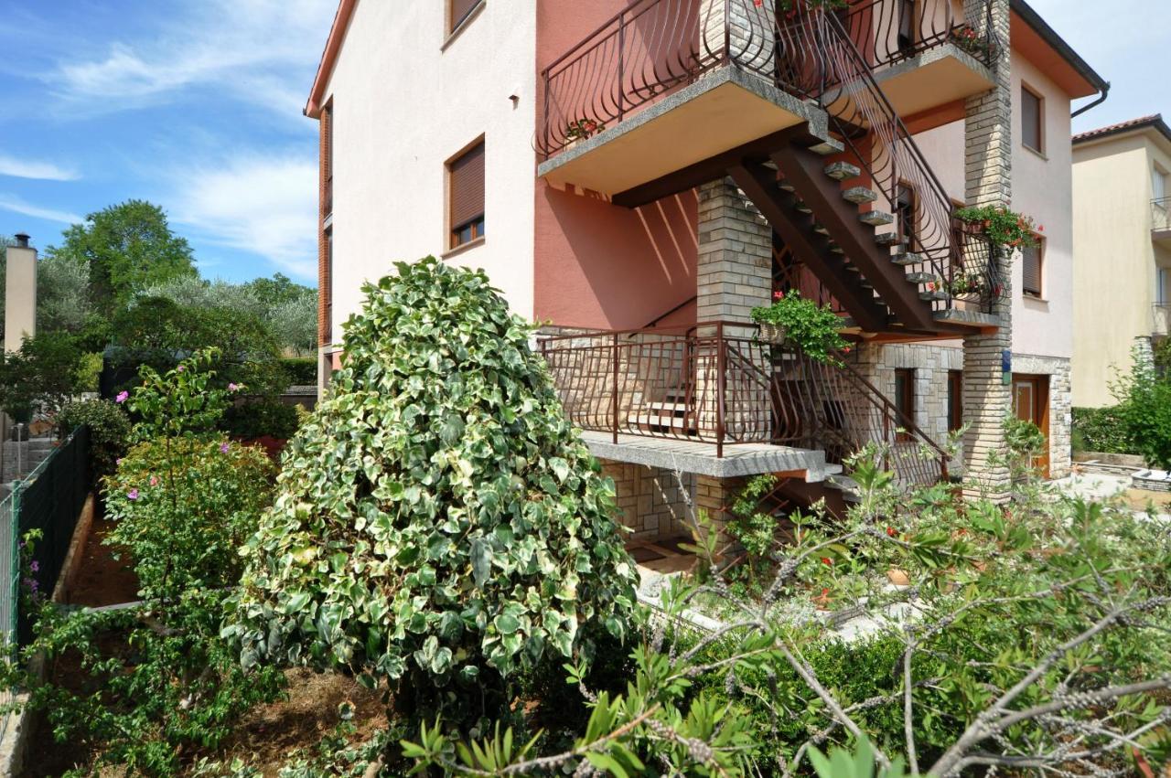 Apartman Lory بولا المظهر الخارجي الصورة